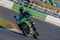 PJM-Wedding-Photography;enduro-digital-images;event-digital-images;eventdigitalimages;mallory-park;mallory-park-photographs;mallory-park-trackday;mallory-park-trackday-photographs;no-limits-trackdays;peter-wileman-photography;racing-digital-images;trackday-digital-images;trackday-photos